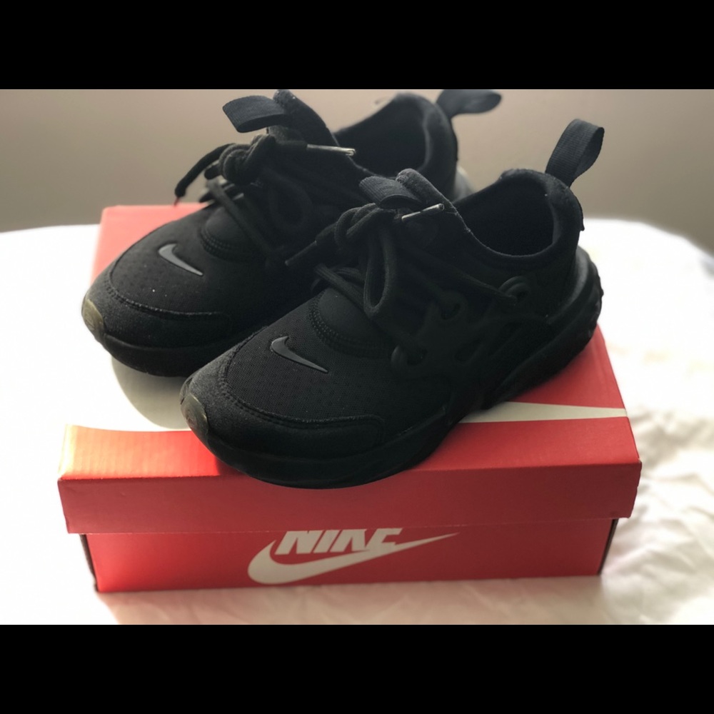 Kids shoes